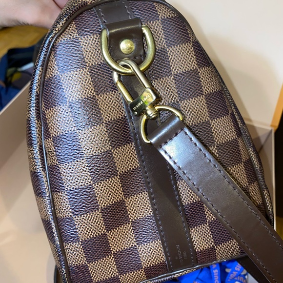 LV Speedy 25 Purse - Like New - Picture 15 of 16